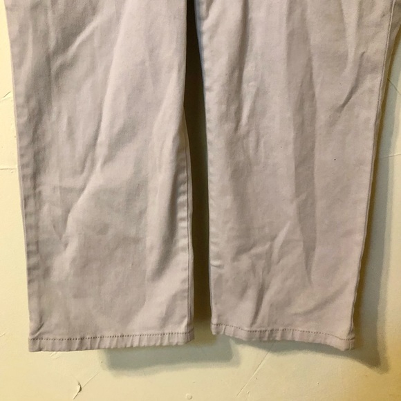 Style & Co Avery Skimmer Straight-Leg Capri Pants - Picture 5 of 12